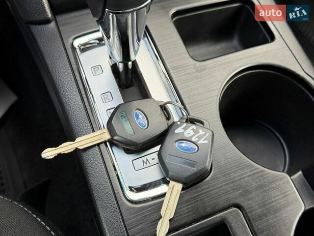 Белый Субару Аутбек, объемом двигателя 2.5 л и пробегом 136 тыс. км за 14500 $, фото 68 на Automoto.ua