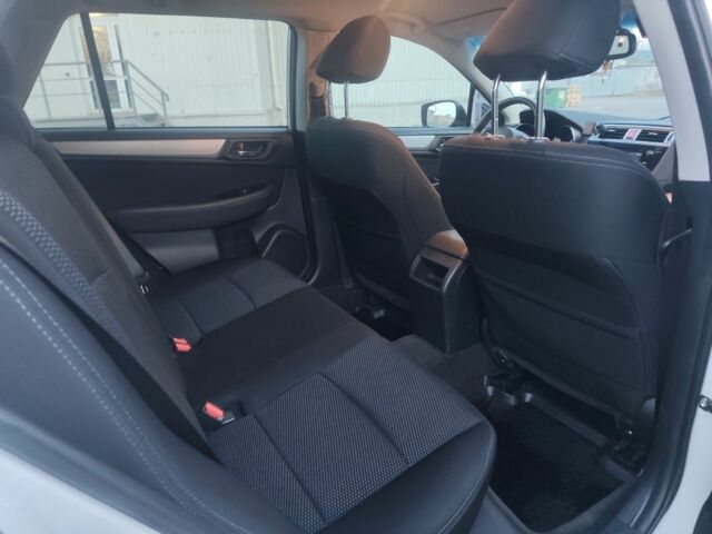 Белый Субару Аутбек, объемом двигателя 2.5 л и пробегом 133 тыс. км за 14700 $, фото 19 на Automoto.ua