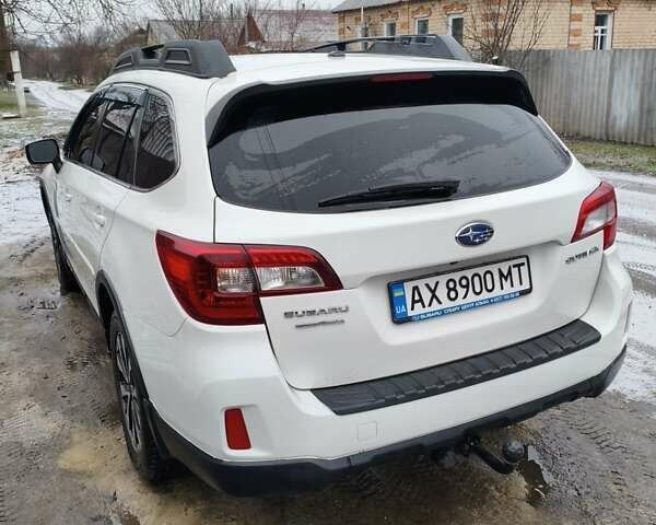 Белый Субару Аутбек, объемом двигателя 2.46 л и пробегом 275 тыс. км за 13300 $, фото 38 на Automoto.ua