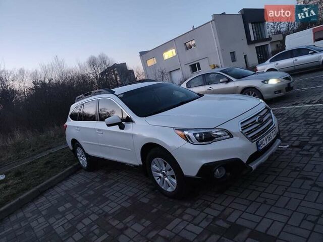 Білий Субару Аутбек, об'ємом двигуна 2.46 л та пробігом 133 тис. км за 14000 $, фото 6 на Automoto.ua
