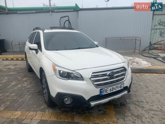 Белый Субару Аутбек, объемом двигателя 2.46 л и пробегом 200 тыс. км за 13500 $, фото 1 на Automoto.ua