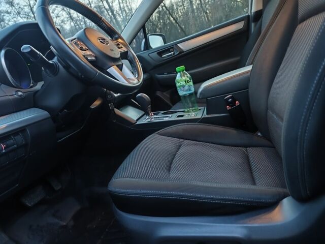 Белый Субару Аутбек, объемом двигателя 2.5 л и пробегом 133 тыс. км за 14700 $, фото 21 на Automoto.ua