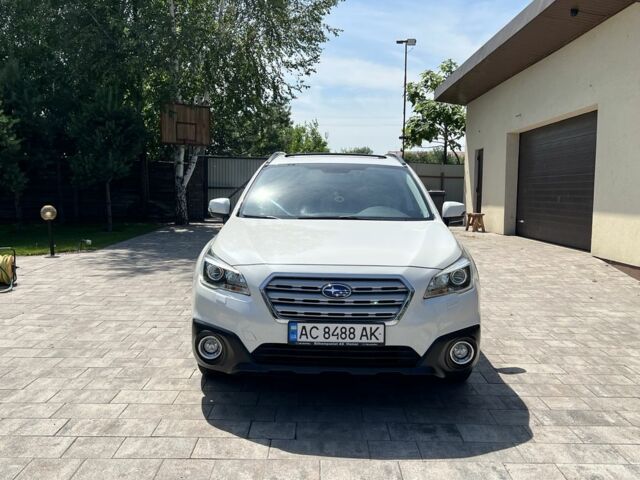 Білий Субару Аутбек, об'ємом двигуна 2 л та пробігом 268 тис. км за 12999 $, фото 3 на Automoto.ua
