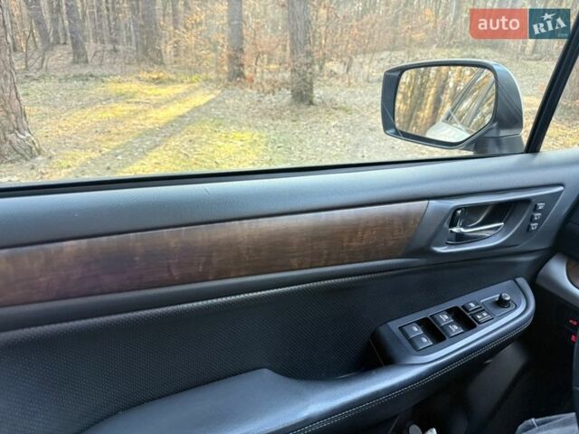 Белый Субару Аутбек, объемом двигателя 2.5 л и пробегом 160 тыс. км за 18300 $, фото 23 на Automoto.ua