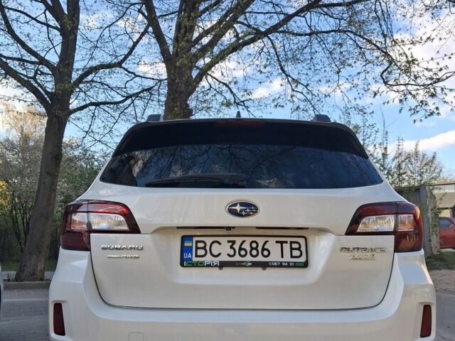 Білий Субару Аутбек, об'ємом двигуна 2.5 л та пробігом 162 тис. км за 16900 $, фото 6 на Automoto.ua