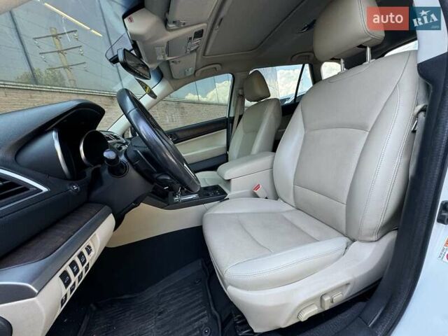 Білий Субару Аутбек, об'ємом двигуна 2.5 л та пробігом 190 тис. км за 14499 $, фото 15 на Automoto.ua