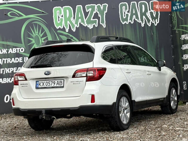 Белый Субару Аутбек, объемом двигателя 2.5 л и пробегом 198 тыс. км за 13700 $, фото 24 на Automoto.ua
