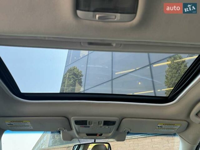 Белый Субару Аутбек, объемом двигателя 2.5 л и пробегом 190 тыс. км за 15999 $, фото 21 на Automoto.ua