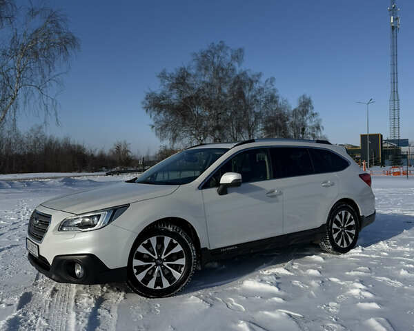 Білий Субару Аутбек, об'ємом двигуна 2 л та пробігом 138 тис. км за 13999 $, фото 2 на Automoto.ua