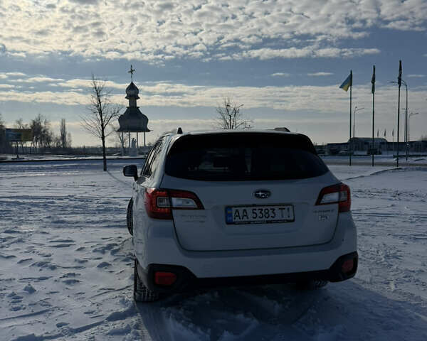Білий Субару Аутбек, об'ємом двигуна 2 л та пробігом 138 тис. км за 13999 $, фото 7 на Automoto.ua