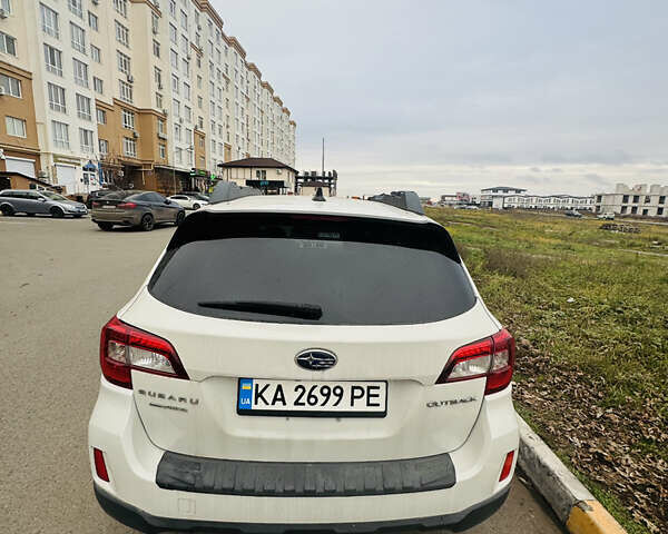Білий Субару Аутбек, об'ємом двигуна 2.5 л та пробігом 115 тис. км за 14500 $, фото 5 на Automoto.ua