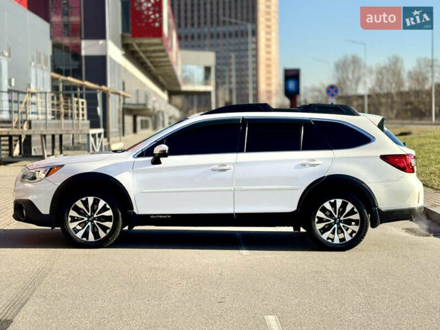 Белый Субару Аутбек, объемом двигателя 3.63 л и пробегом 120 тыс. км за 15500 $, фото 7 на Automoto.ua