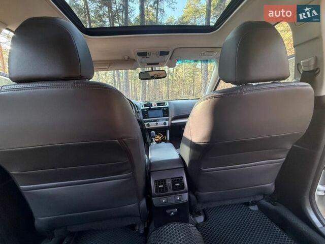 Белый Субару Аутбек, объемом двигателя 2.5 л и пробегом 160 тыс. км за 18300 $, фото 29 на Automoto.ua