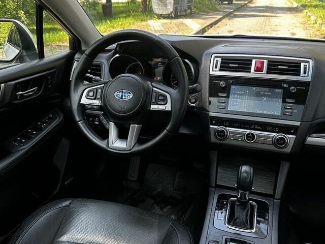 Білий Субару Аутбек, об'ємом двигуна 2 л та пробігом 270 тис. км за 16700 $, фото 38 на Automoto.ua