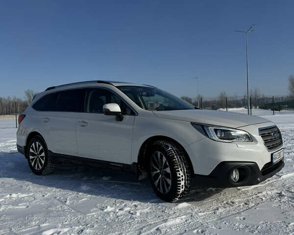 Білий Субару Аутбек, об'ємом двигуна 2 л та пробігом 138 тис. км за 13999 $, фото 18 на Automoto.ua