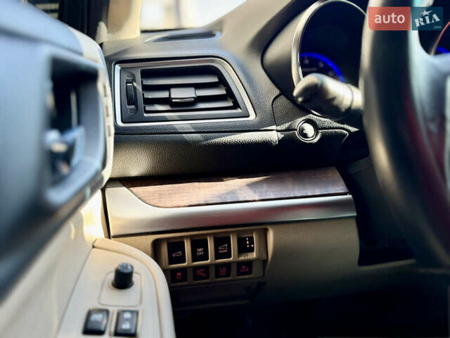 Белый Субару Аутбек, объемом двигателя 3.63 л и пробегом 120 тыс. км за 15500 $, фото 14 на Automoto.ua
