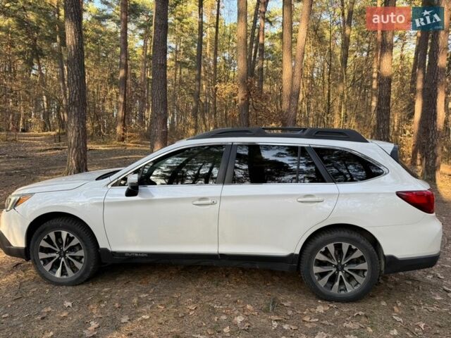 Белый Субару Аутбек, объемом двигателя 2.5 л и пробегом 160 тыс. км за 18300 $, фото 3 на Automoto.ua