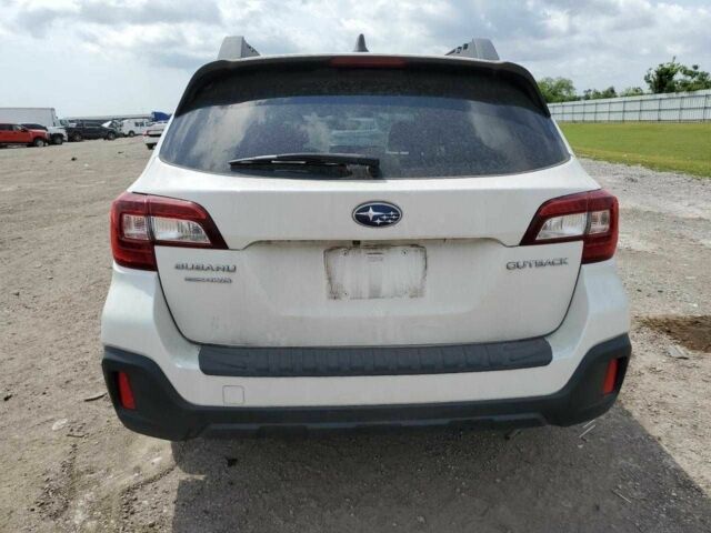 Белый Субару Аутбек, объемом двигателя 2.5 л и пробегом 101 тыс. км за 9800 $, фото 5 на Automoto.ua