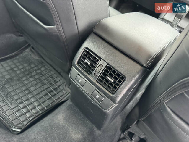 Белый Субару Аутбек, объемом двигателя 2.5 л и пробегом 126 тыс. км за 18700 $, фото 17 на Automoto.ua