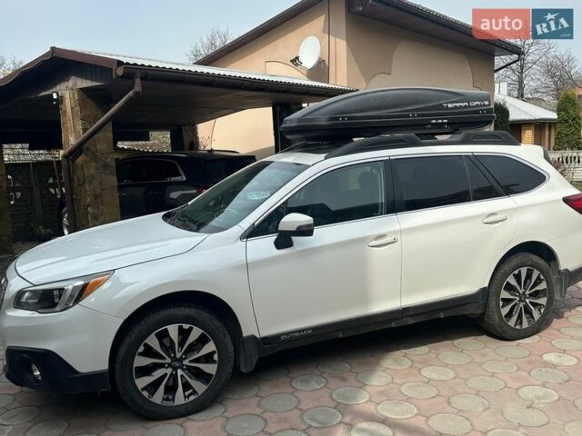 Белый Субару Аутбек, объемом двигателя 2.46 л и пробегом 136 тыс. км за 17200 $, фото 1 на Automoto.ua