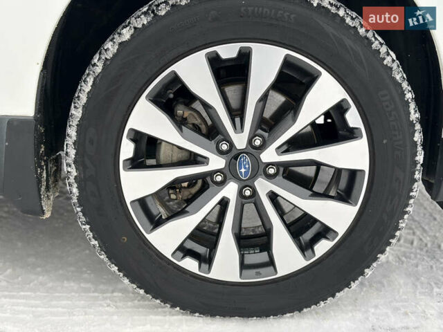 Белый Субару Аутбек, объемом двигателя 2.5 л и пробегом 173 тыс. км за 16900 $, фото 60 на Automoto.ua