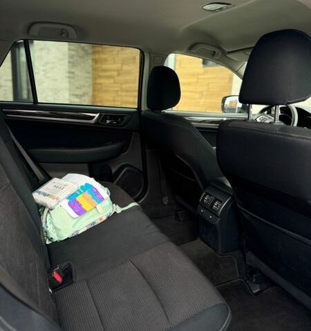 Белый Субару Аутбек, объемом двигателя 2.5 л и пробегом 189 тыс. км за 16200 $, фото 10 на Automoto.ua