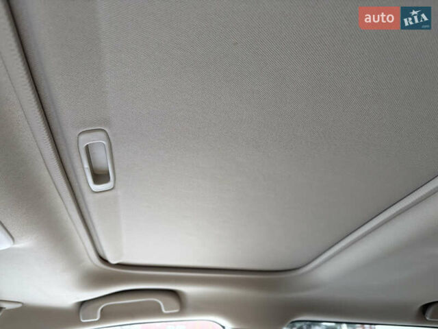 Белый Субару Аутбек, объемом двигателя 2.5 л и пробегом 173 тыс. км за 16900 $, фото 57 на Automoto.ua