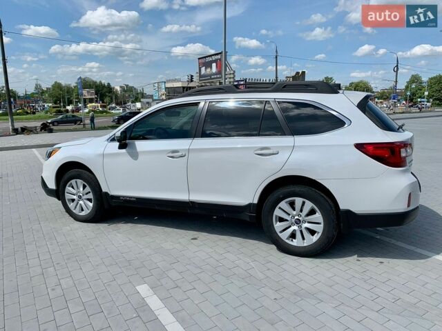 Білий Субару Аутбек, об'ємом двигуна 2.5 л та пробігом 75 тис. км за 15500 $, фото 5 на Automoto.ua