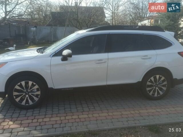 Білий Субару Аутбек, об'ємом двигуна 2.5 л та пробігом 154 тис. км за 16900 $, фото 5 на Automoto.ua