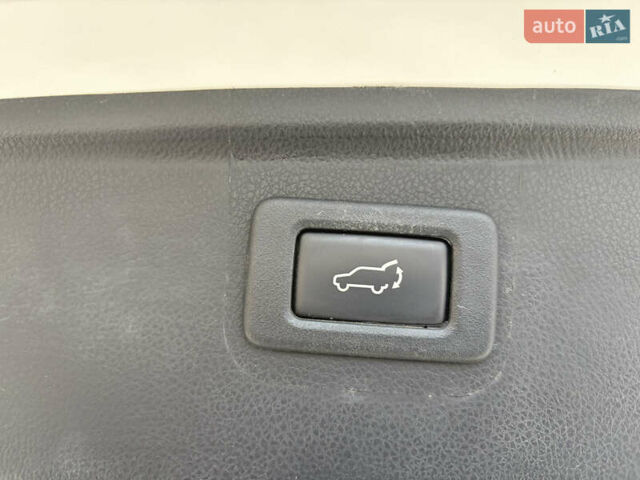 Белый Субару Аутбек, объемом двигателя 2.5 л и пробегом 173 тыс. км за 16900 $, фото 29 на Automoto.ua