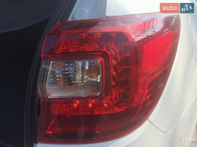 Білий Субару Аутбек, об'ємом двигуна 2.5 л та пробігом 154 тис. км за 16900 $, фото 22 на Automoto.ua