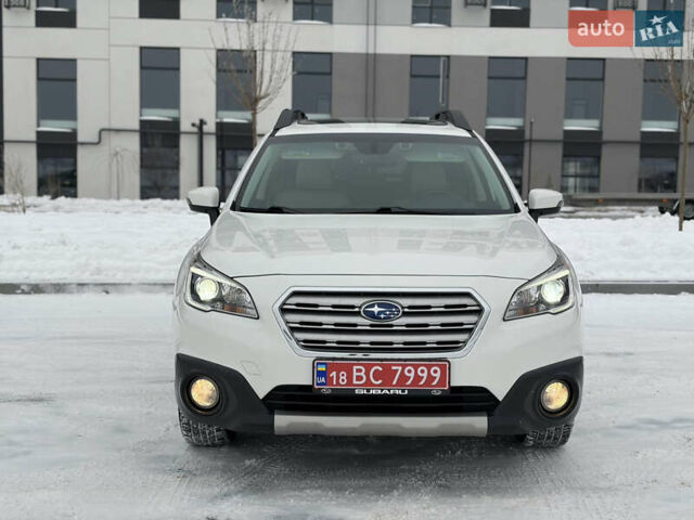 Белый Субару Аутбек, объемом двигателя 2.5 л и пробегом 173 тыс. км за 16900 $, фото 2 на Automoto.ua