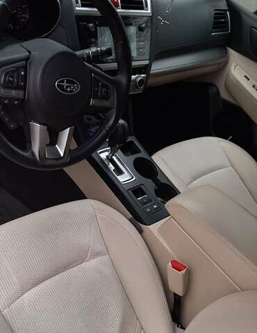 Білий Субару Аутбек, об'ємом двигуна 2.5 л та пробігом 140 тис. км за 13300 $, фото 1 на Automoto.ua