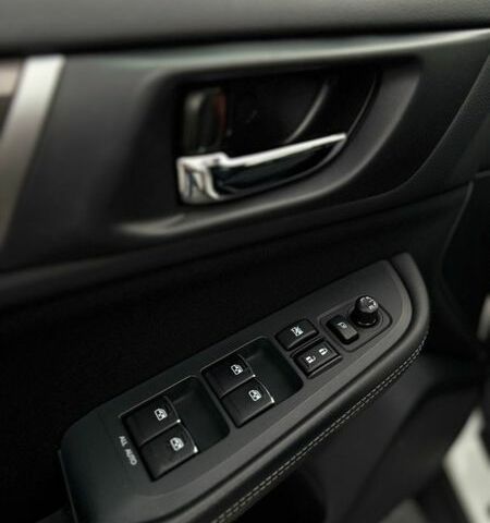 Белый Субару Аутбек, объемом двигателя 2.5 л и пробегом 189 тыс. км за 16200 $, фото 16 на Automoto.ua