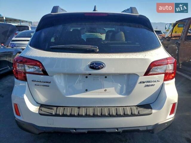 Белый Субару Аутбек, объемом двигателя 3.63 л и пробегом 50 тыс. км за 2200 $, фото 5 на Automoto.ua