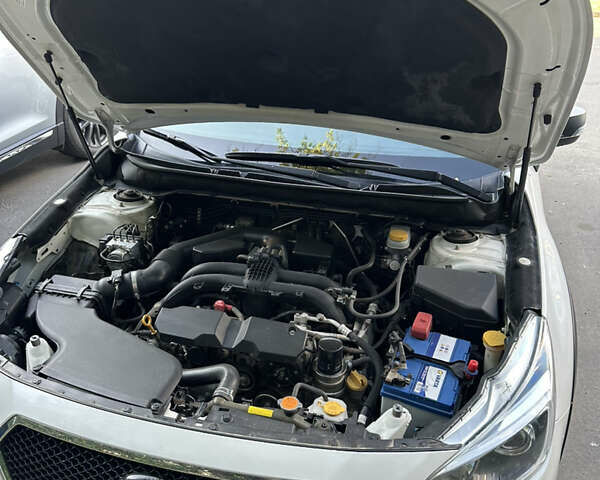 Білий Субару Аутбек, об'ємом двигуна 2.5 л та пробігом 105 тис. км за 20900 $, фото 52 на Automoto.ua