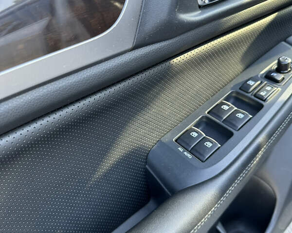 Білий Субару Аутбек, об'ємом двигуна 2.5 л та пробігом 105 тис. км за 20900 $, фото 28 на Automoto.ua