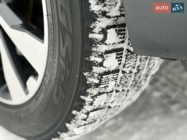 Белый Субару Аутбек, объемом двигателя 2.5 л и пробегом 173 тыс. км за 16900 $, фото 61 на Automoto.ua