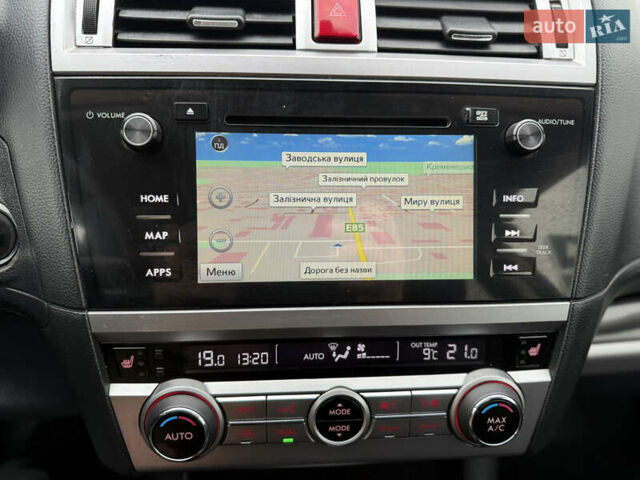 Белый Субару Аутбек, объемом двигателя 2 л и пробегом 263 тыс. км за 15200 $, фото 22 на Automoto.ua