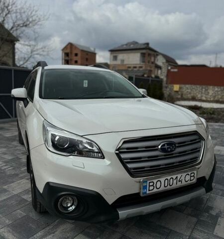 Белый Субару Аутбек, объемом двигателя 2.5 л и пробегом 189 тыс. км за 16200 $, фото 1 на Automoto.ua