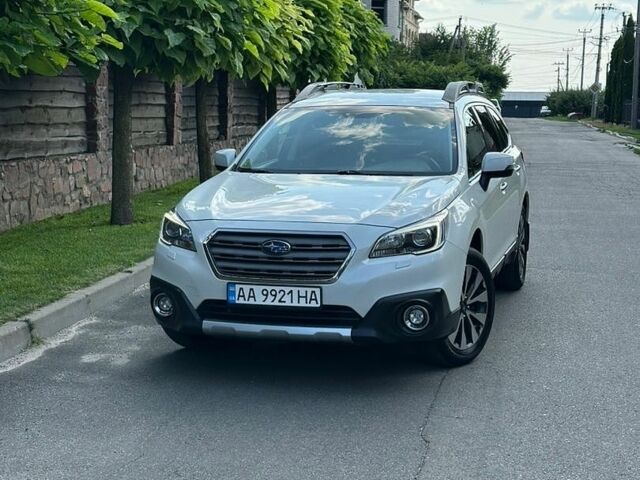 Білий Субару Аутбек, об'ємом двигуна 2.5 л та пробігом 210 тис. км за 17700 $, фото 1 на Automoto.ua