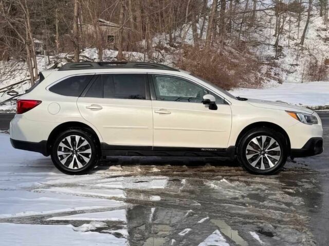 Белый Субару Аутбек, объемом двигателя 2.5 л и пробегом 57 тыс. км за 6500 $, фото 6 на Automoto.ua