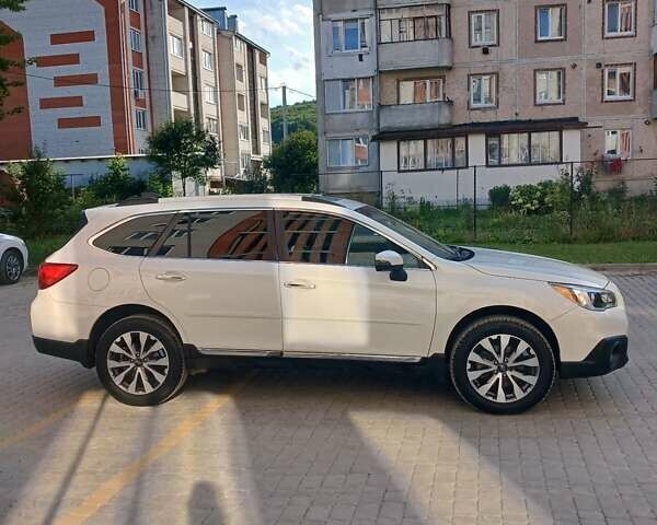 Белый Субару Аутбек, объемом двигателя 3.63 л и пробегом 71 тыс. км за 17500 $, фото 2 на Automoto.ua