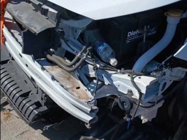 Белый Субару Аутбек, объемом двигателя 2.5 л и пробегом 101 тыс. км за 9800 $, фото 18 на Automoto.ua