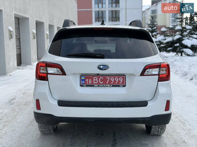 Белый Субару Аутбек, объемом двигателя 2.5 л и пробегом 173 тыс. км за 16900 $, фото 9 на Automoto.ua