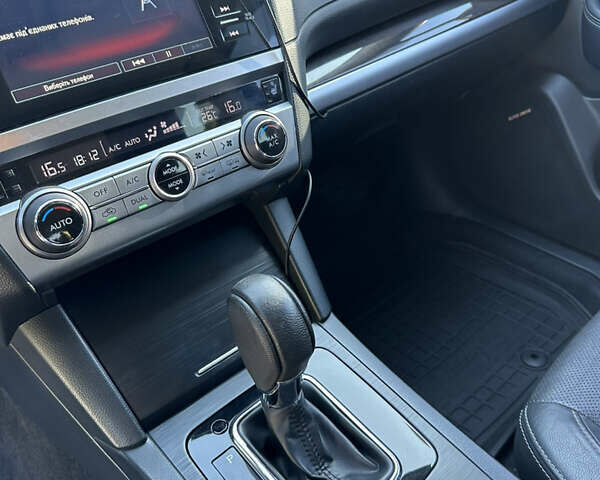 Білий Субару Аутбек, об'ємом двигуна 2.5 л та пробігом 105 тис. км за 20900 $, фото 27 на Automoto.ua