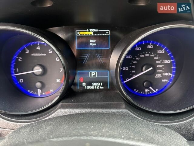 Белый Субару Аутбек, объемом двигателя 2.46 л и пробегом 136 тыс. км за 17200 $, фото 6 на Automoto.ua