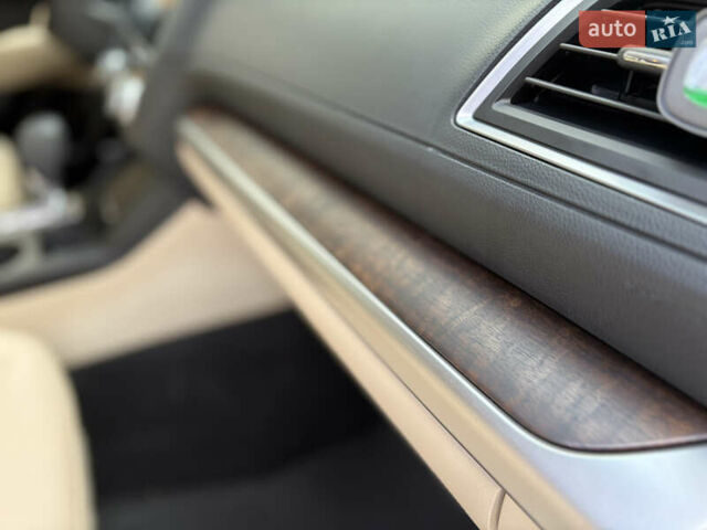 Белый Субару Аутбек, объемом двигателя 2.5 л и пробегом 173 тыс. км за 16900 $, фото 36 на Automoto.ua