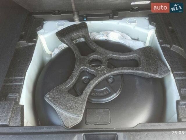 Білий Субару Аутбек, об'ємом двигуна 2.5 л та пробігом 154 тис. км за 16900 $, фото 26 на Automoto.ua