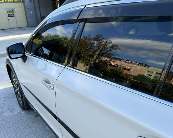 Білий Субару Аутбек, об'ємом двигуна 2.5 л та пробігом 105 тис. км за 21800 $, фото 39 на Automoto.ua